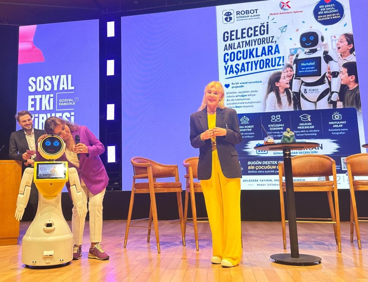 Sosyal Etki Zirvesi 3 binden fazla katılımcıyı Levent'te buluşturdu