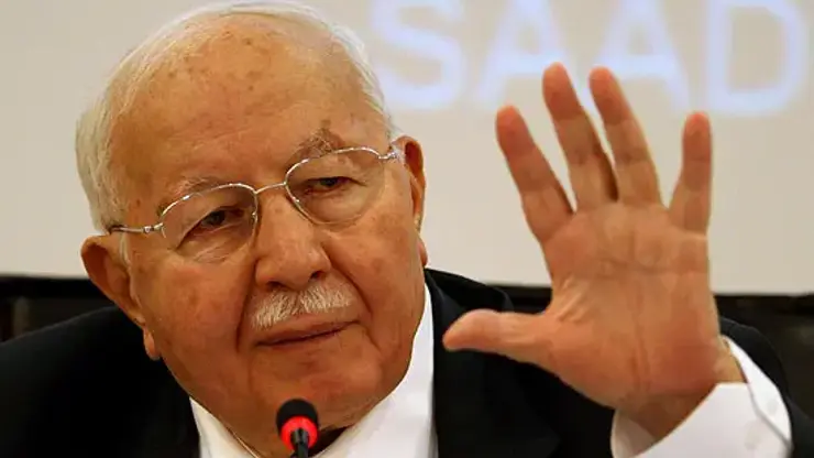 Necmettin Erbakan kimdir?