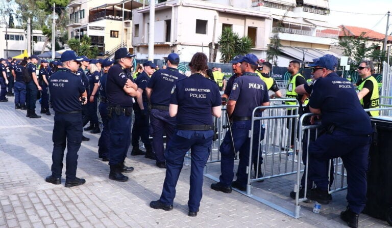 polis atina