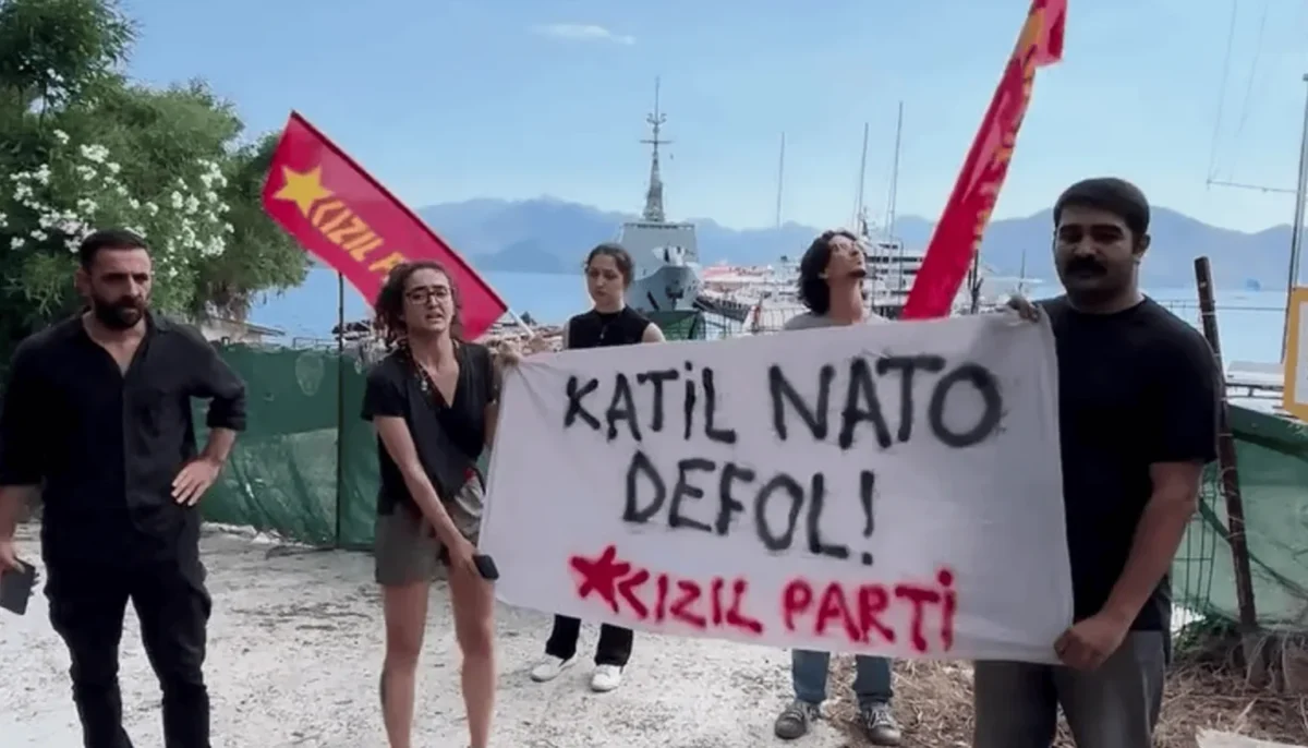 NATO protestosunda gözaltına alınan