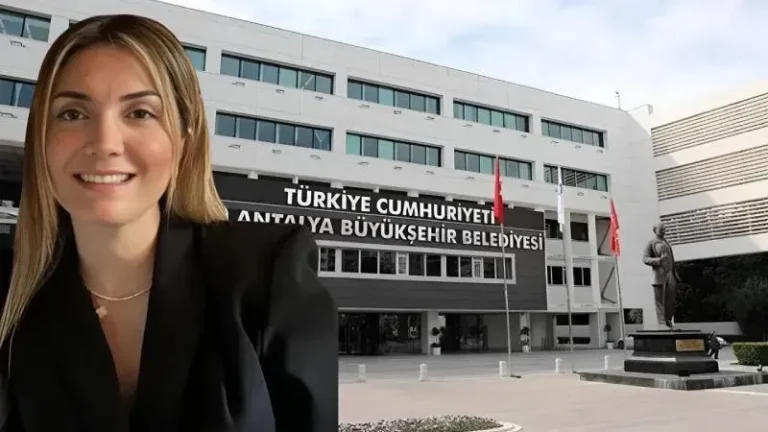 Muhittin Böcek'in gelini Zuhal