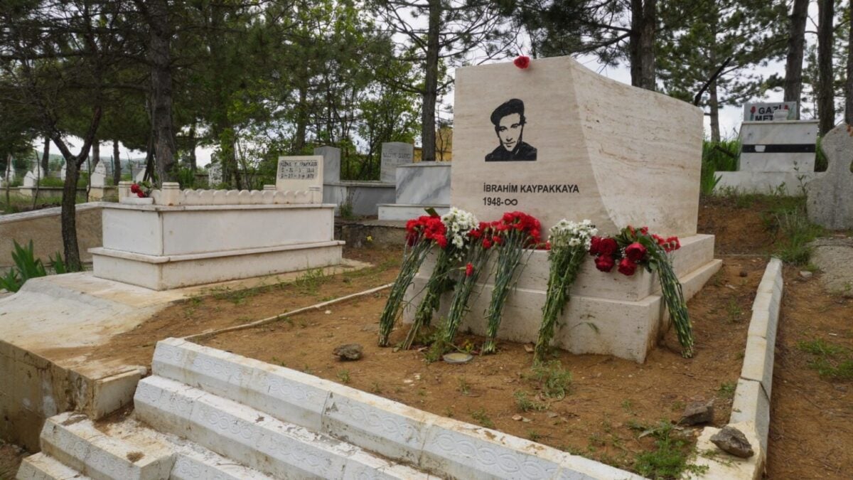 Kaypakkaya'nın köyünde taş ocağına geçit yok