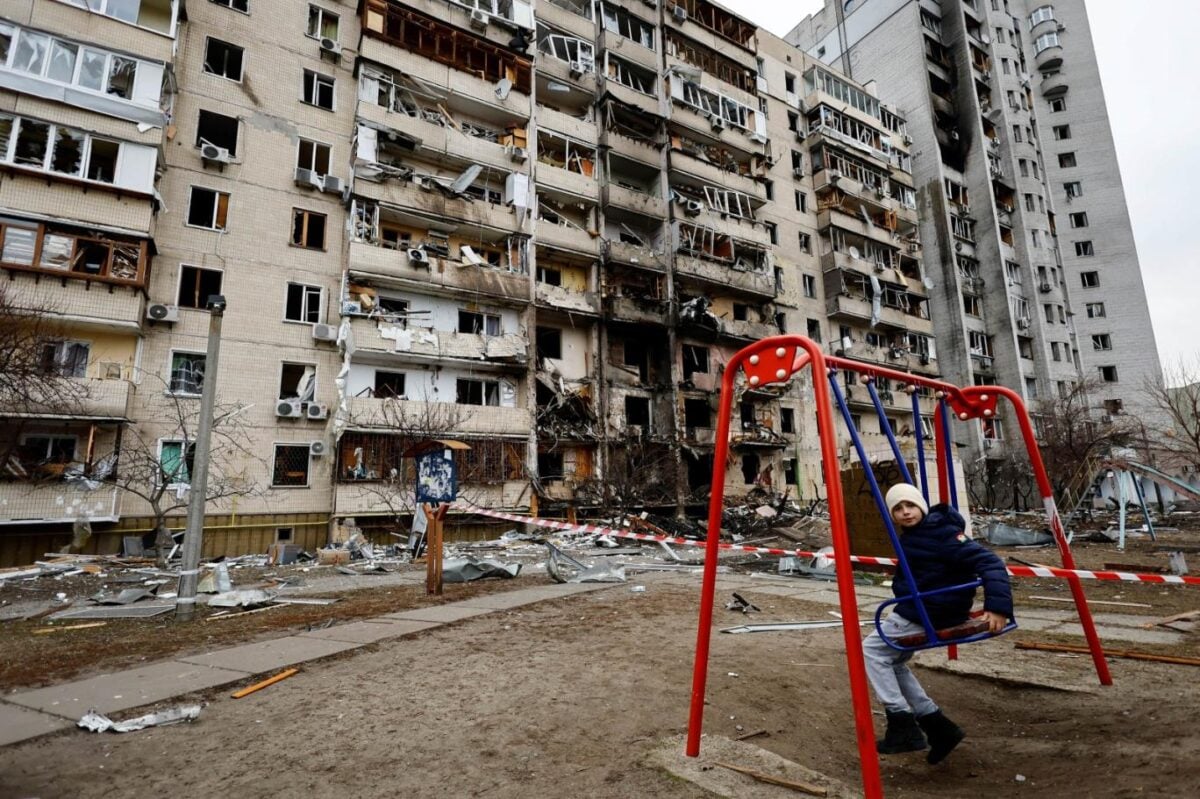 Kiev'li gençler savaşın içinde genç olmayı anlattı: "Gelecek planlarım var ama geceyi sağ çıkarıp çıkaramayacağımı bilmiyorum"