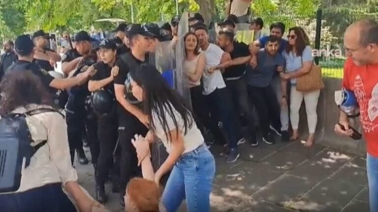 Öğretmenlere yine müdahale