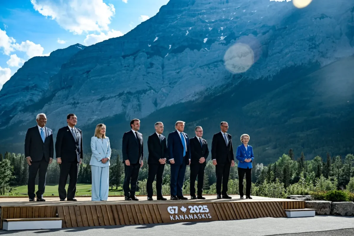 G7