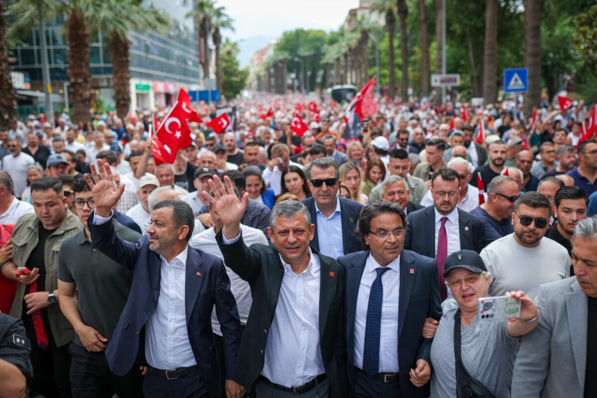 Özgür Özel Denizli'de