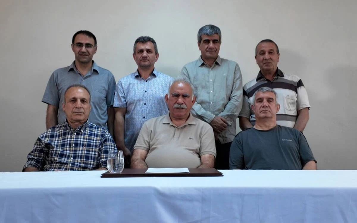 Öcalan'dan çerçeve yasa açıklaması: "Tarihsel bir çıkış yapacağız"