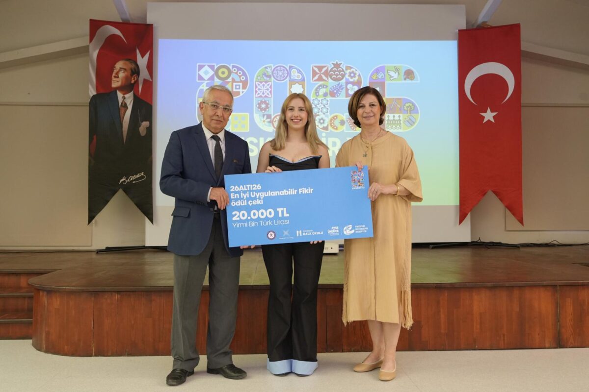 Özlem Yalım yazdı: Bir şehir gençlerini dinlemeye karar verdiğin ne olur?