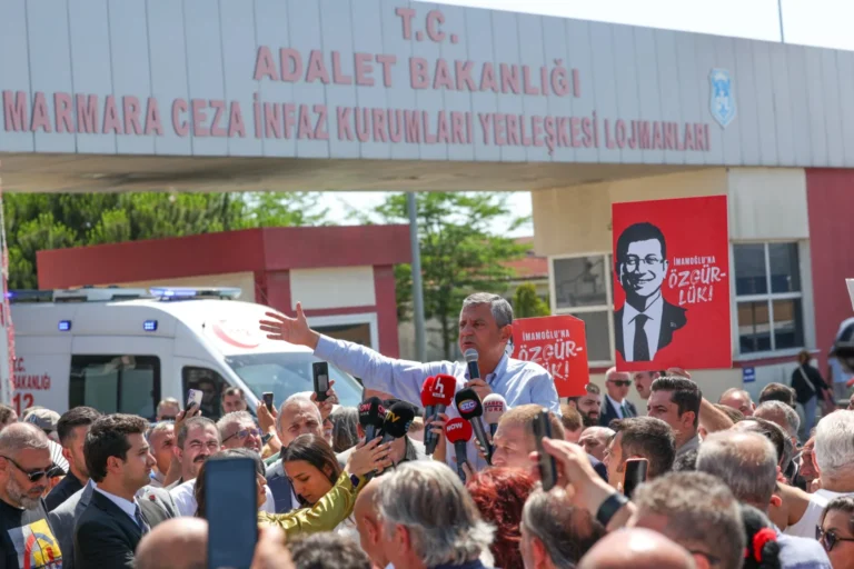 Özel'den cumhurbaşkanlığı açıklaması