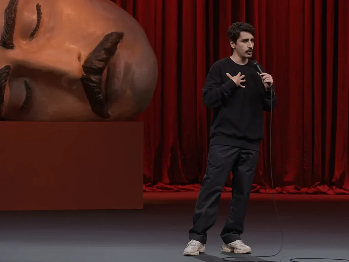 Turkish comedian arrested over viral performance1