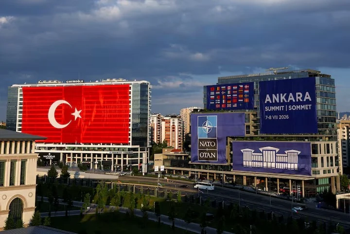 Avukat Doğa İncesu hakkında "deliller toplanmadı" ve "deliller var" iddialarıyla tutukluluğa devam kararı
