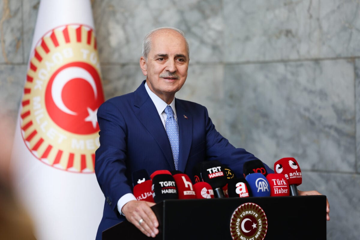 Kurtulmuş'tan "kritik eşik" vurgusu: Yasa neyi kapsayacak?