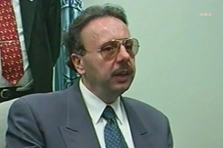 Alihan Kuriş hakkında