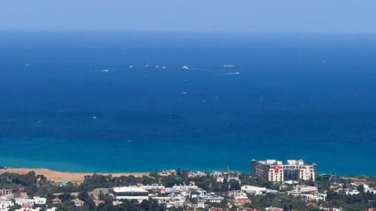 Girne açıklarında