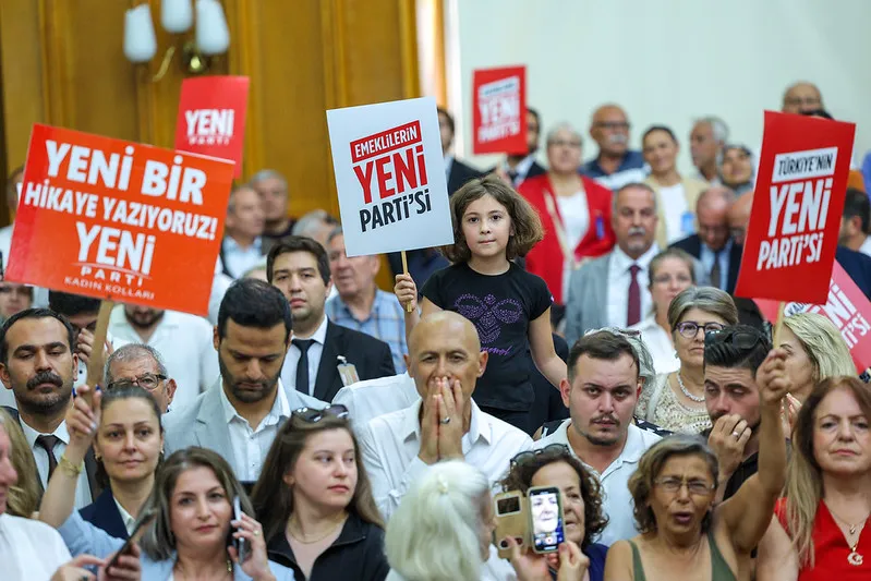 Özgür Özel’den ilk kez