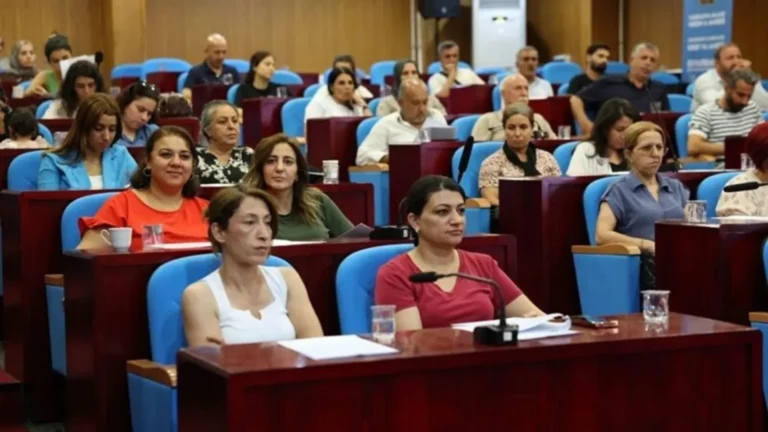 Diyarbakır'da istifa eden