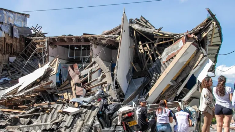 Kolombiya deprem