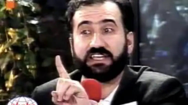 Mustafa İslamoğlu’nun kot pantolonlu