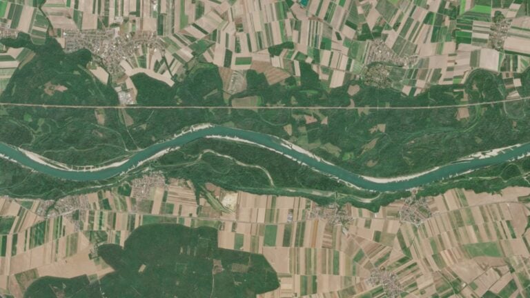 Tuna Nehri