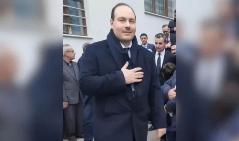 Alihan Kuriş kimdir?