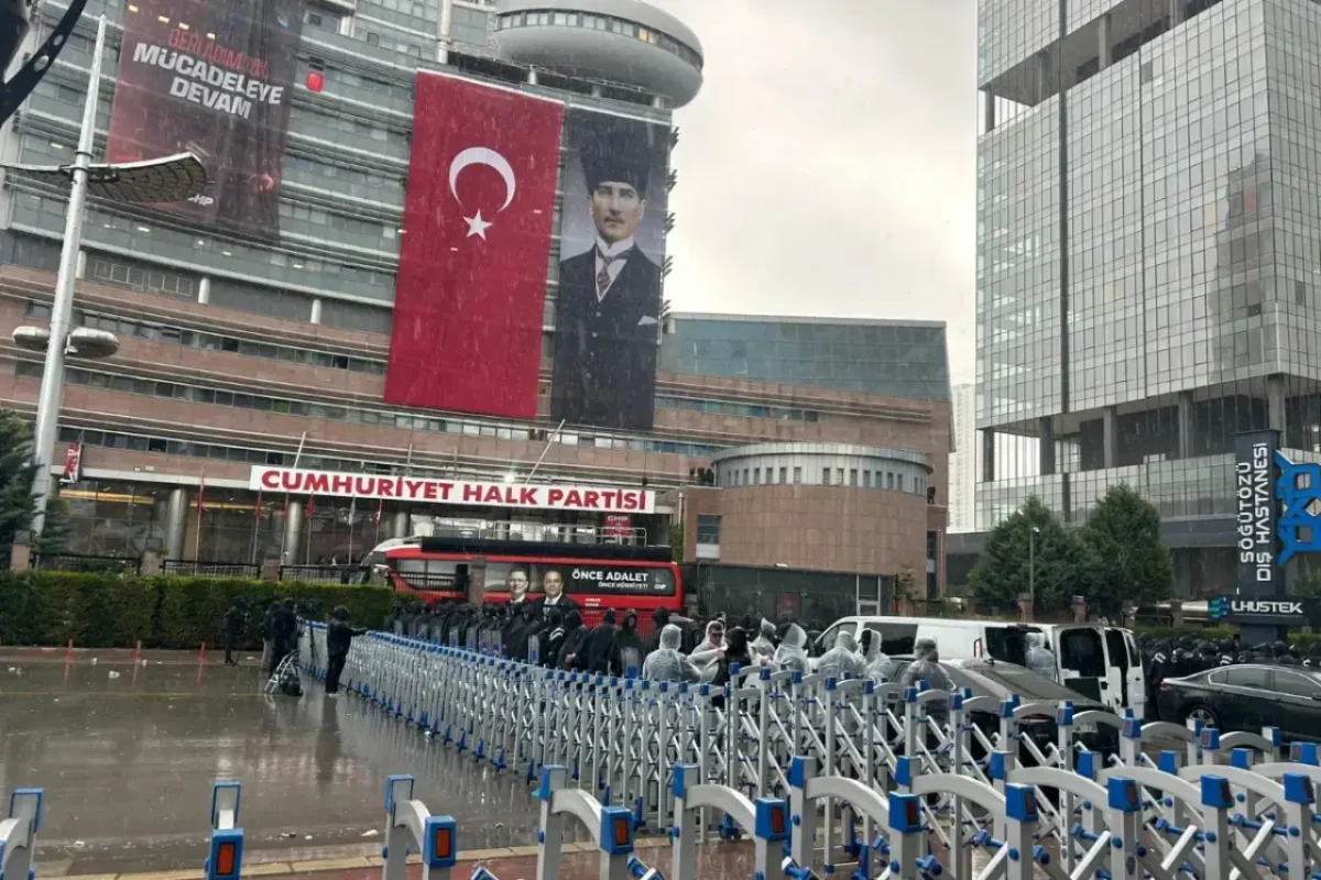 YENİ Parti kuruldu