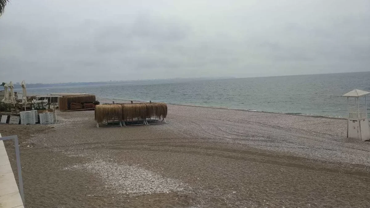 Antalya kıyılarında plastik kirliliği resmi sistemde görünmüyor