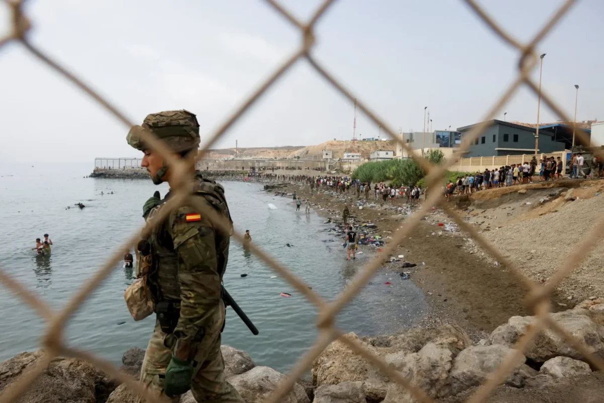 Ceuta'da neler oldu, İspanya askerleri
