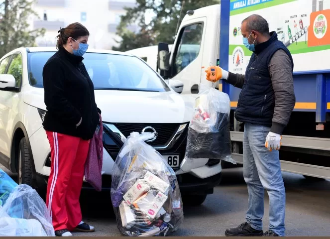 Muratpaşa Belediyesi on yılda 25,8 milyon kilo atığı geri dönüşüme kazandırdı