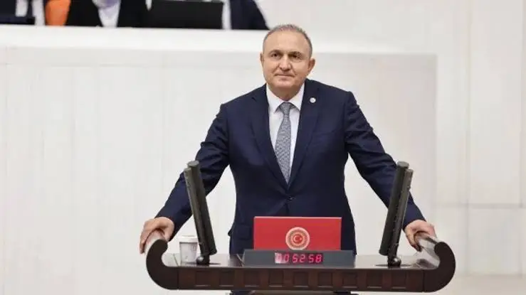 AKP’ye katılan milletvekilleri kimler?