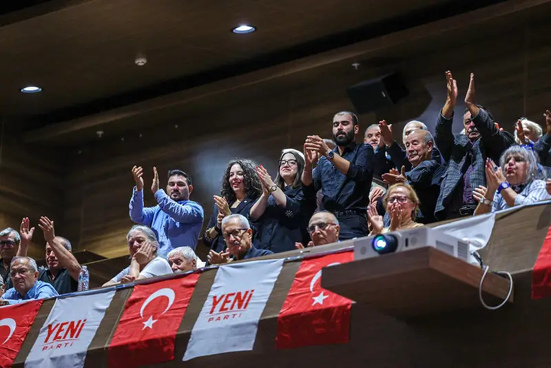 YENİ Parti ilçe önseçimlerini