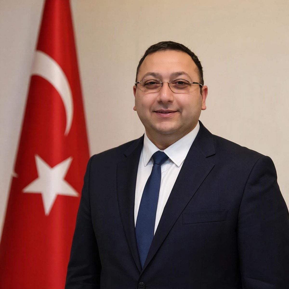 Üsküdar Belediye Başkanvekili Dündar Ziya Gültekin kimdir?
