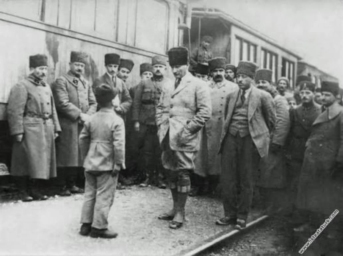İzmir’i niçin yakmıştık?