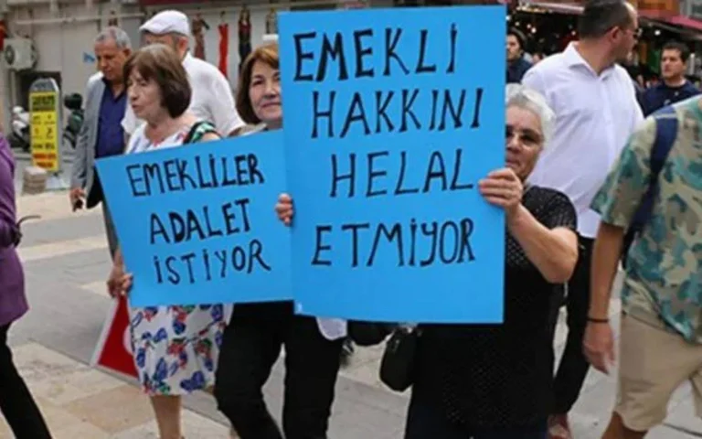 Ankara'da emekli eyleminde intihar girişimi