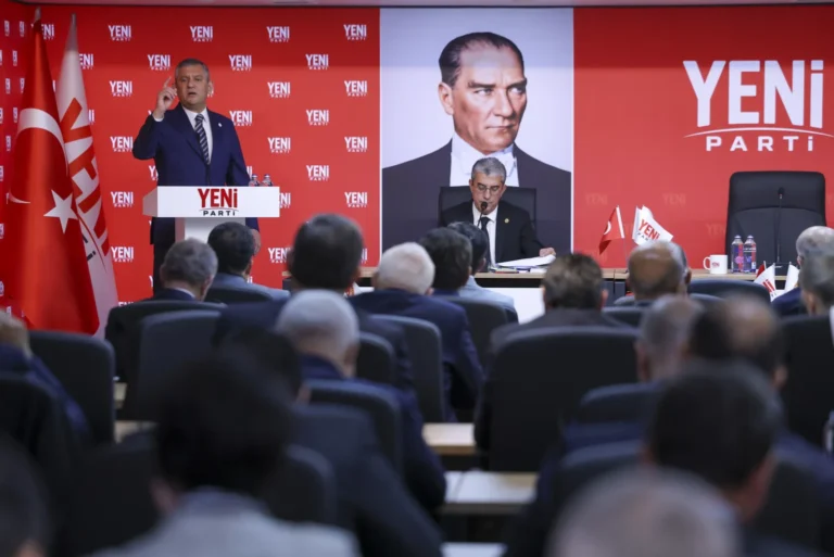 Özgür Özel fon krizi