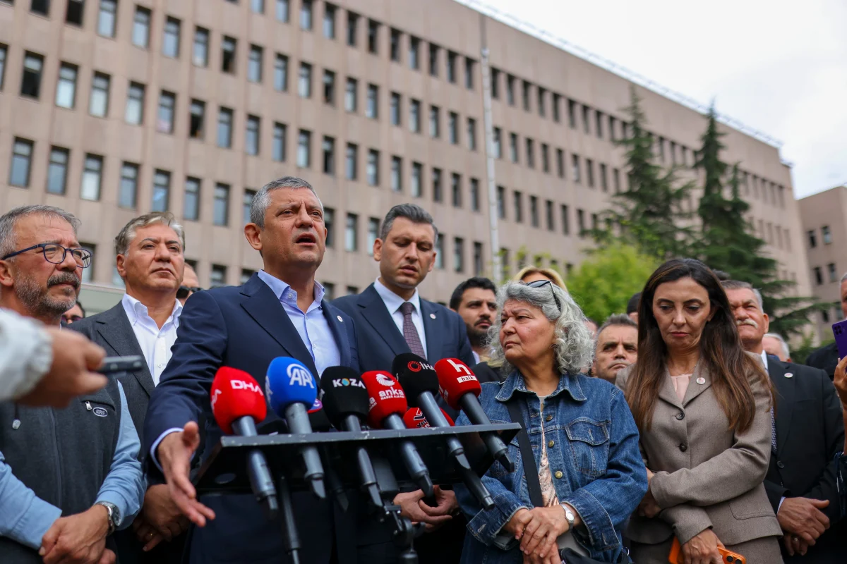Özgür Özel’den Erdoğan’a fon