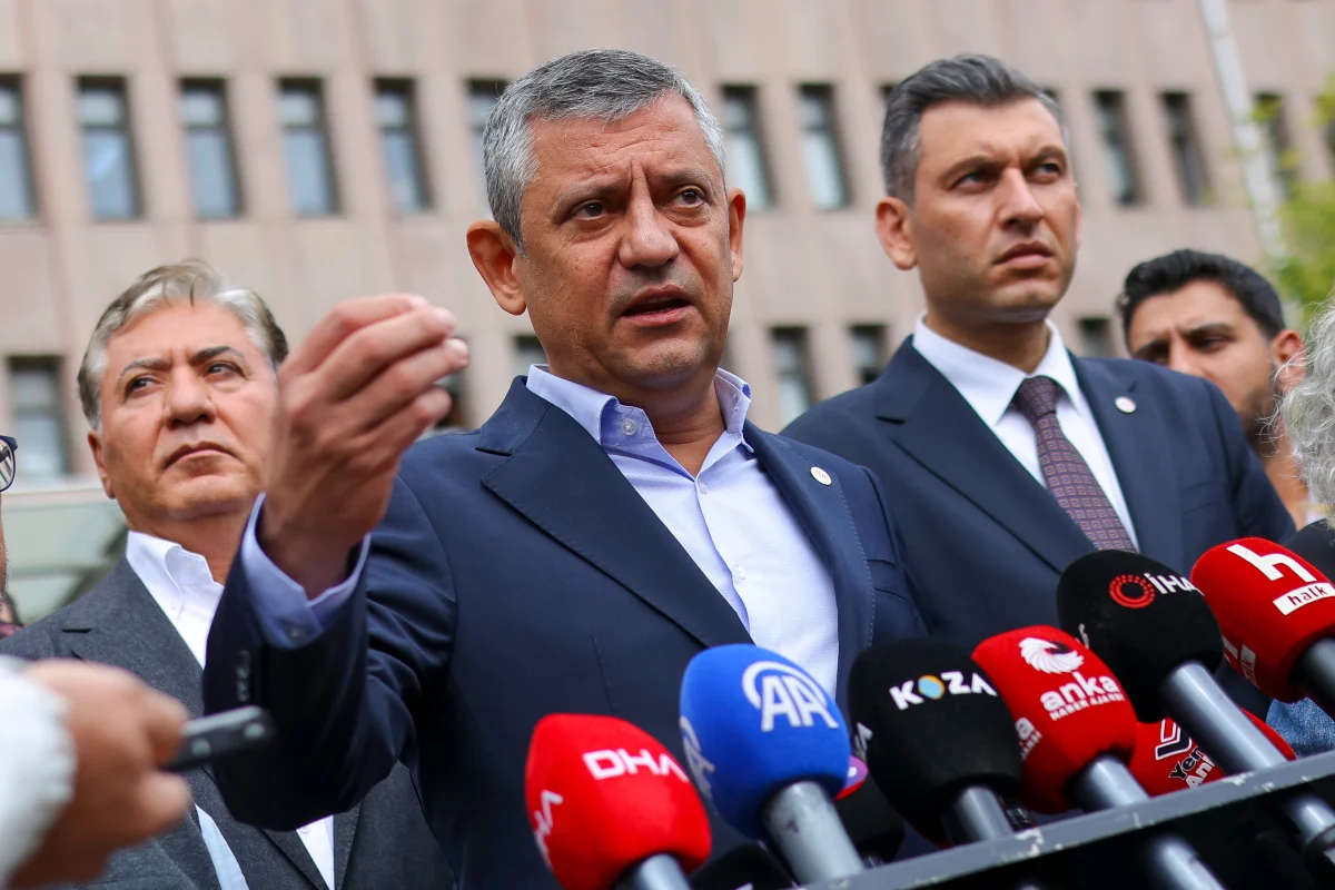 Özgür Özel’den Erdoğan’a fon