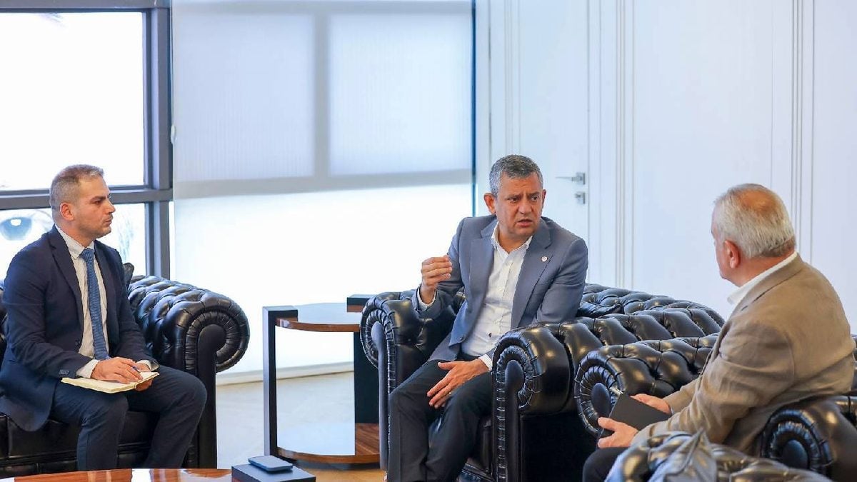 Özgür Özel BirGün'e konuştu: "AKP ile yeni anayasa yapılmaz"