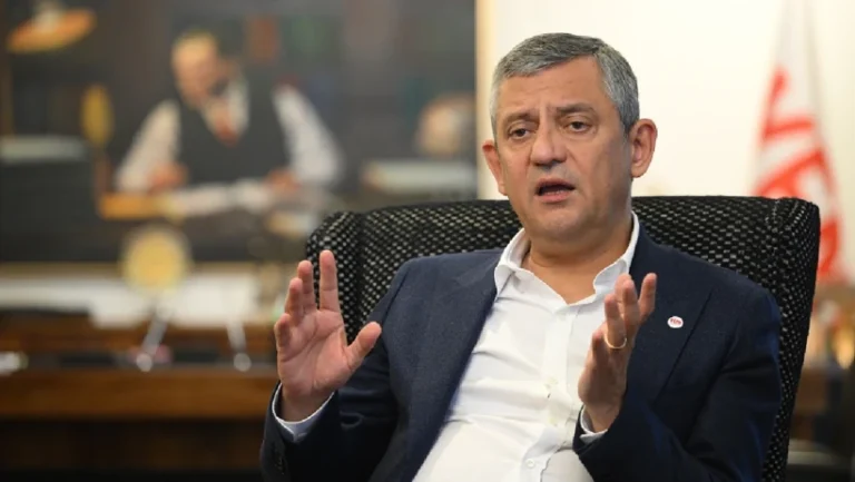 “Cemil bizim için hain