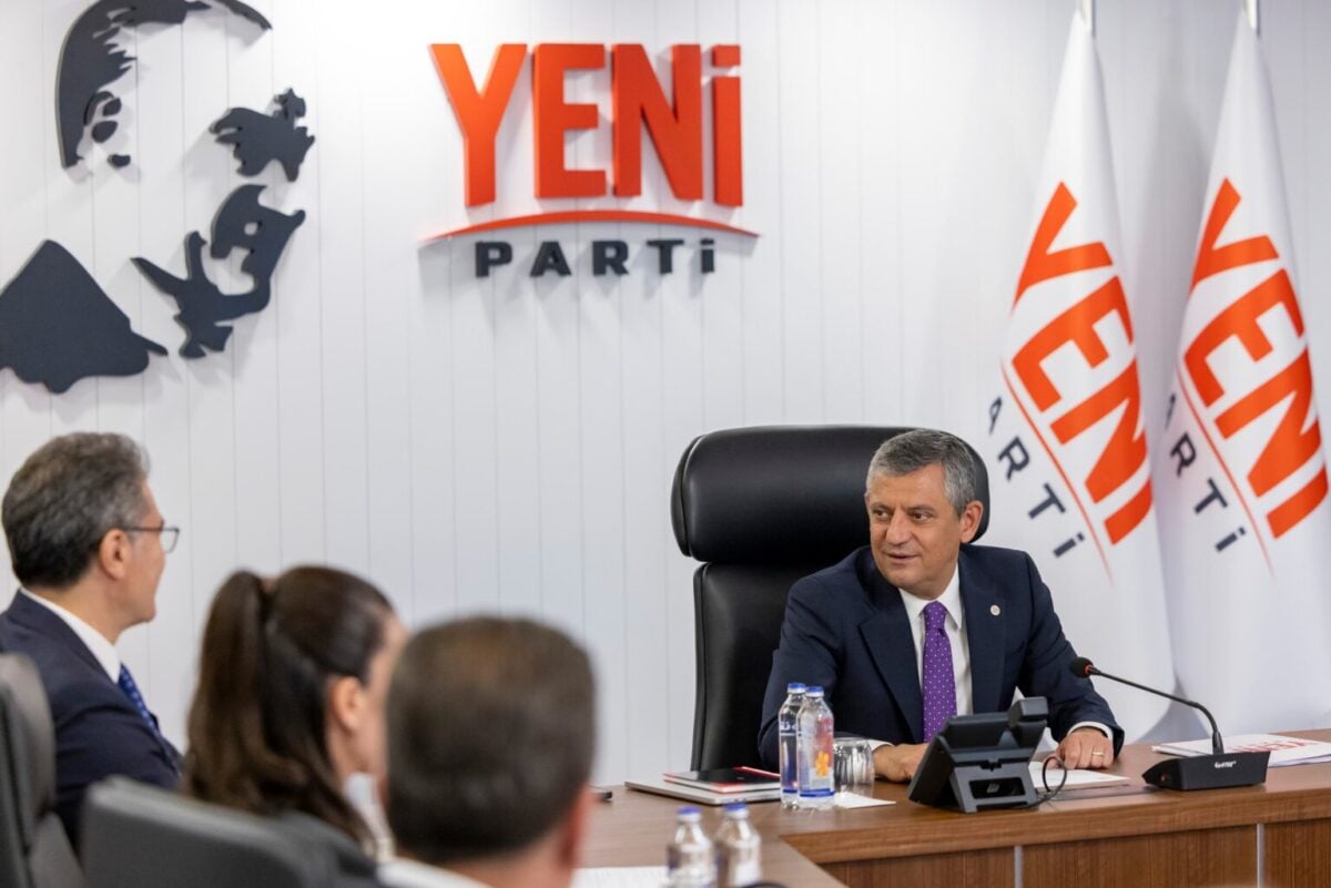 YENİ Parti “iltibas” iddiası için AYM’ye savunmasını gönderdi