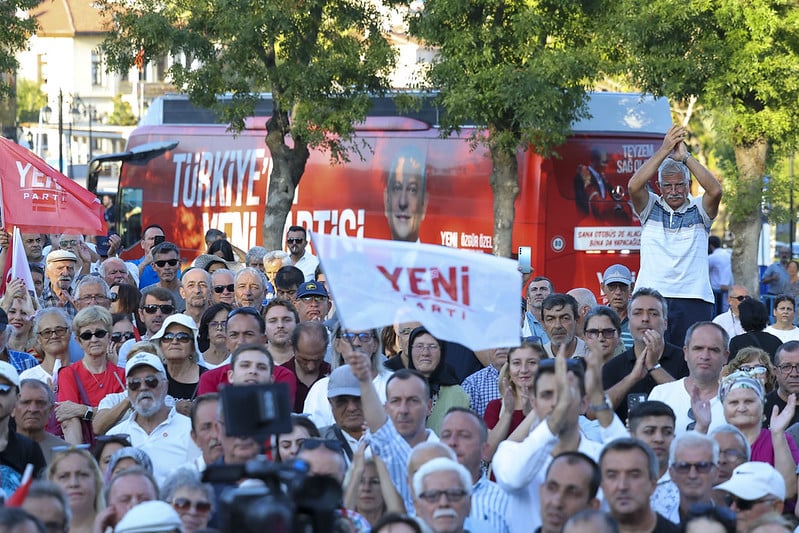 YENİ Parti “iltibas” iddiası için AYM’ye savunmasını gönderdi