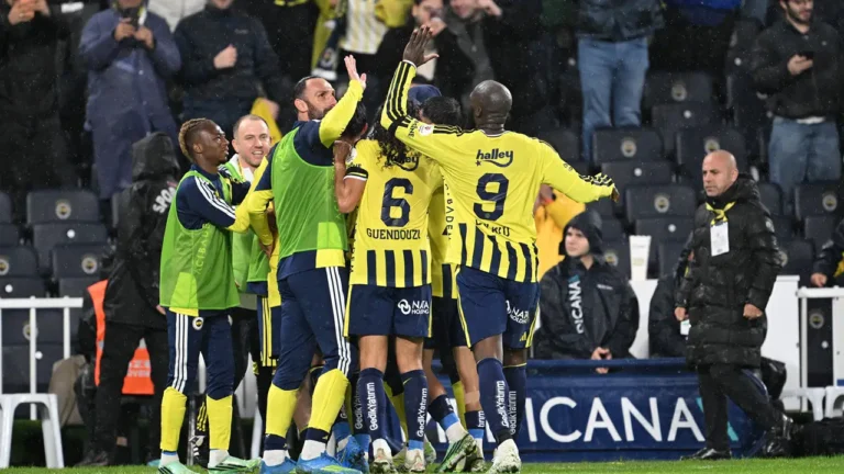 Fenerbahçe Fenerbahçe-Slavia Prag