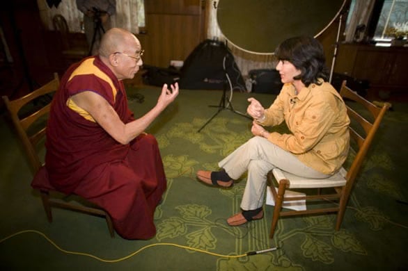 Christiane Amanpour ve Dalai Lama Christiane Amanpour gazetecilik