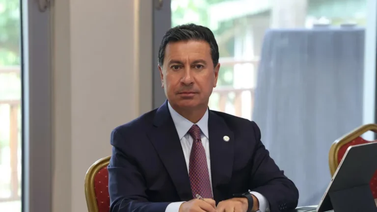 Ahmet Aras CHP’den istifa