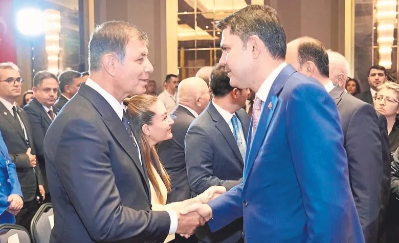 Cemil Tugay AKP’ye katılma