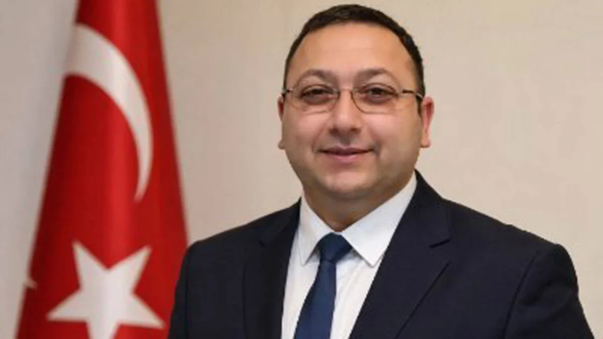 Üsküdar Belediye Başkanvekili Dündar Ziya Gültekin hayatını kaybetti