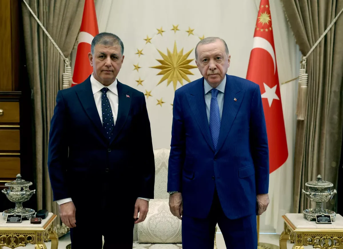 Göksel Göksu yazdı | Siyasetin yeni şantiyesi İzmir bir piyon hamlesiyle nasıl düştü?