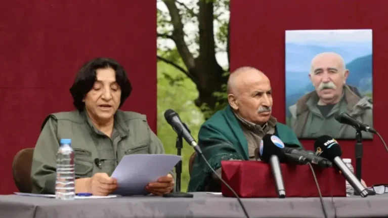 PKK": "Öcalan'ın özgürlüğü