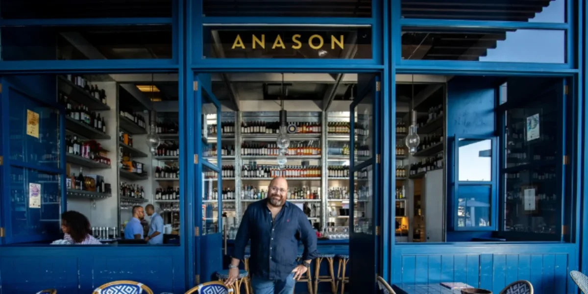 Somer Sivrioğlu'nun restoranına kayyım