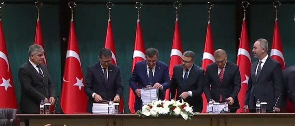 cevdet yılmaz bütçe bağlama