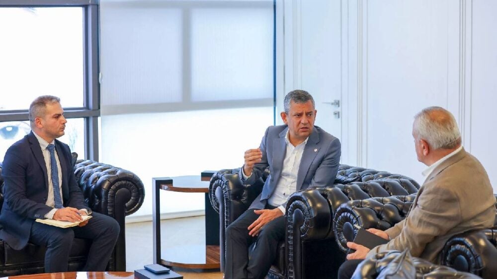 yeni-parti-lideri-ozel-birgune-konustu-akp-ile-anayasa-yapilmaz